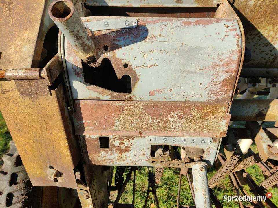 Siewnik zbożowy poznaniak 3m nowe grabki Płońsk