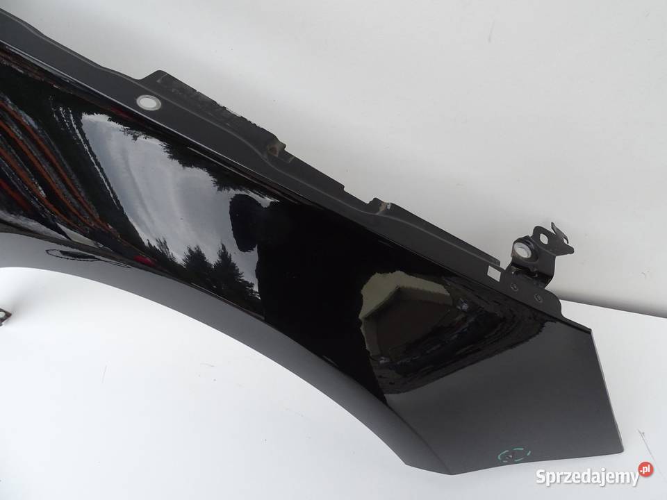 BŁOTNIK PRAWY PRZÓD PRZEDNI LY9B AUDI A1 8X S1 sprzedam