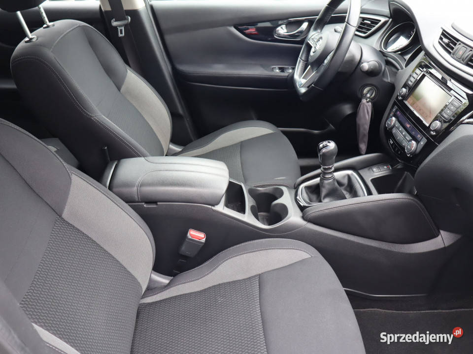 Nissan Qashqai 13 DIGT światła przeciwmgielne Qashqai Katowice