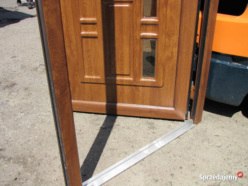 DRZWI PCV 90x200 wzmacniane złoty dąb Drzwi zewnętrzne Kraków