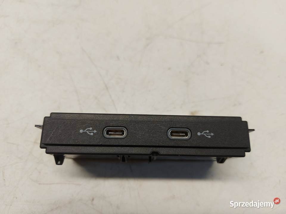 Audi Q4 ETRON 89A 89E GNIAZDO PORT USB 89A035736 dolnośląskie