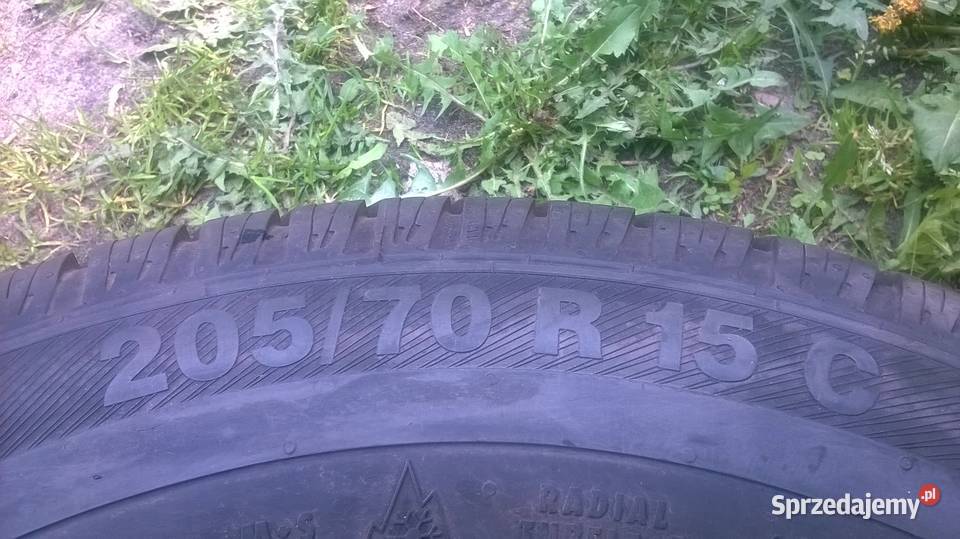 Barum SNOVANIS 2 20570R15C NOWA Węgrów