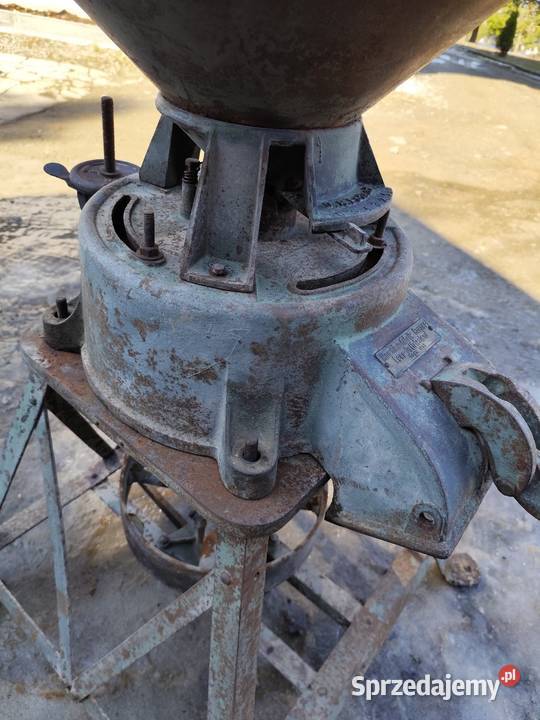 Młynek do zboża stary Gliczarów Górny