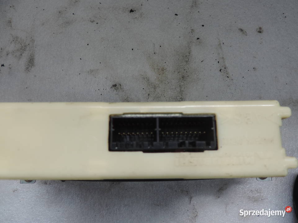 MITSUBISHI GALANT 8 PANEL KLIMATYZACJI MR360372