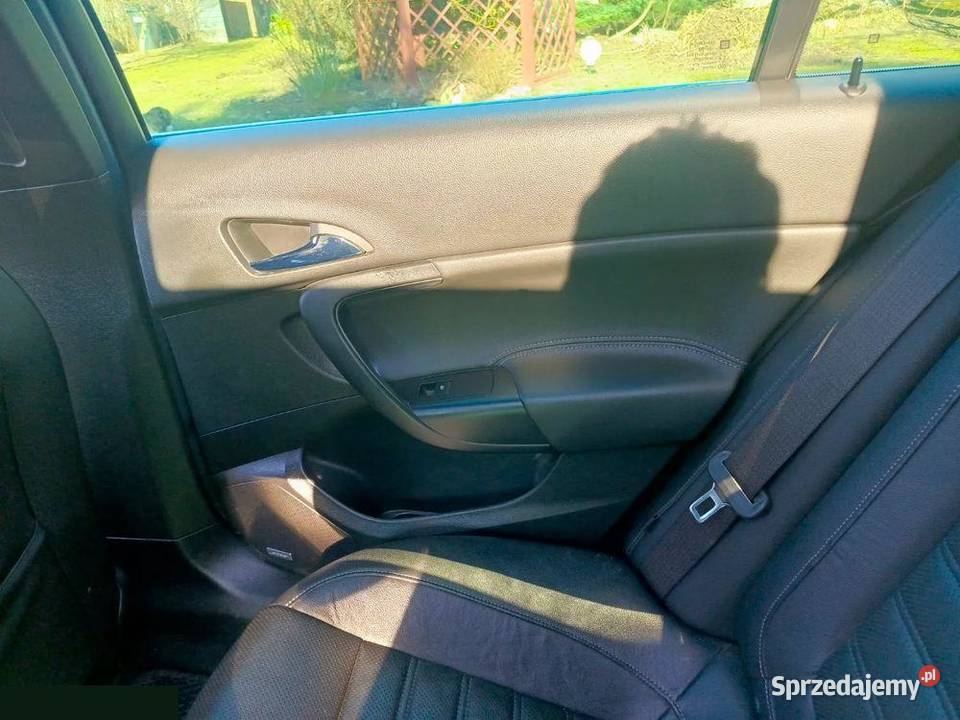 Opel Insignia 20d 194 2014r Bogate wyposażenie Rok produkcji 2014