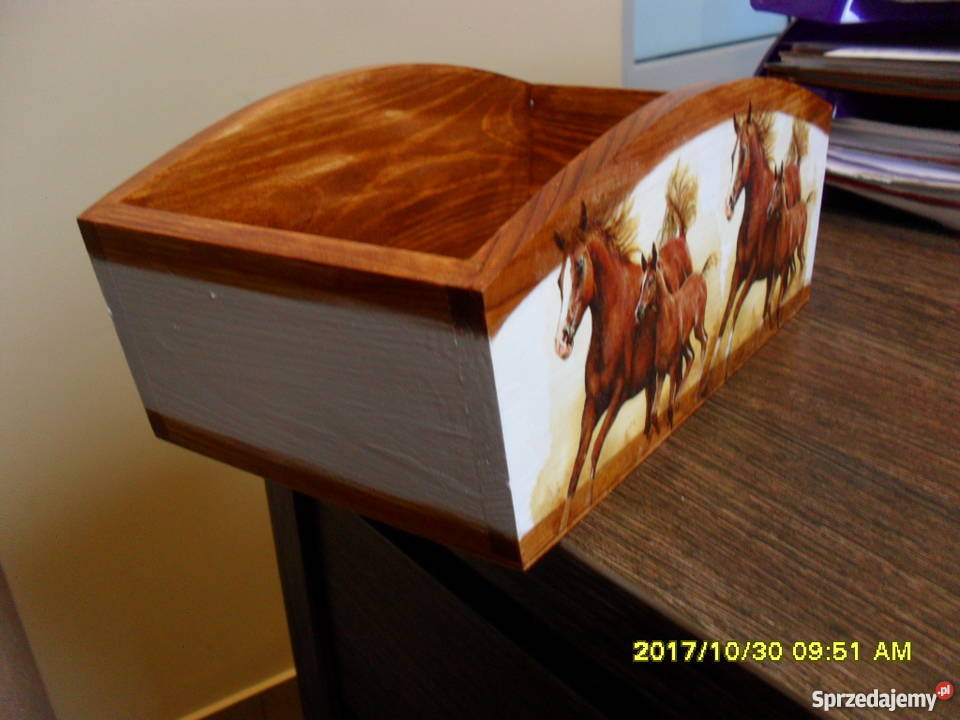 Piękny pojemnik decoupage z motywem koni na Bochnia