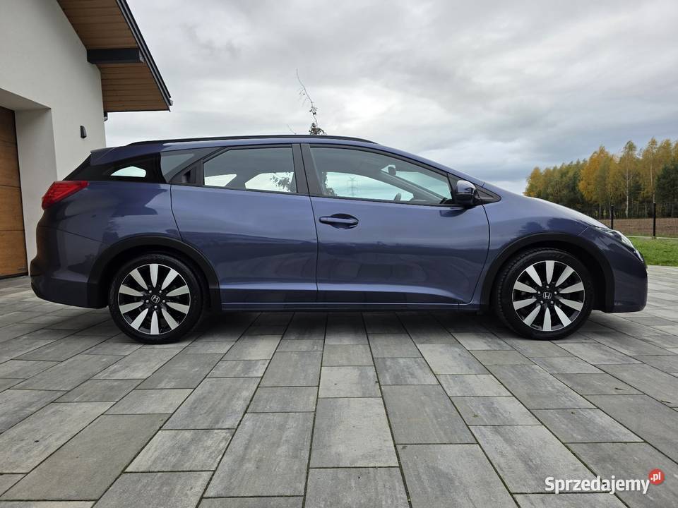 2015 Honda Civic Tourer 18 142 manual stan 1800cm3