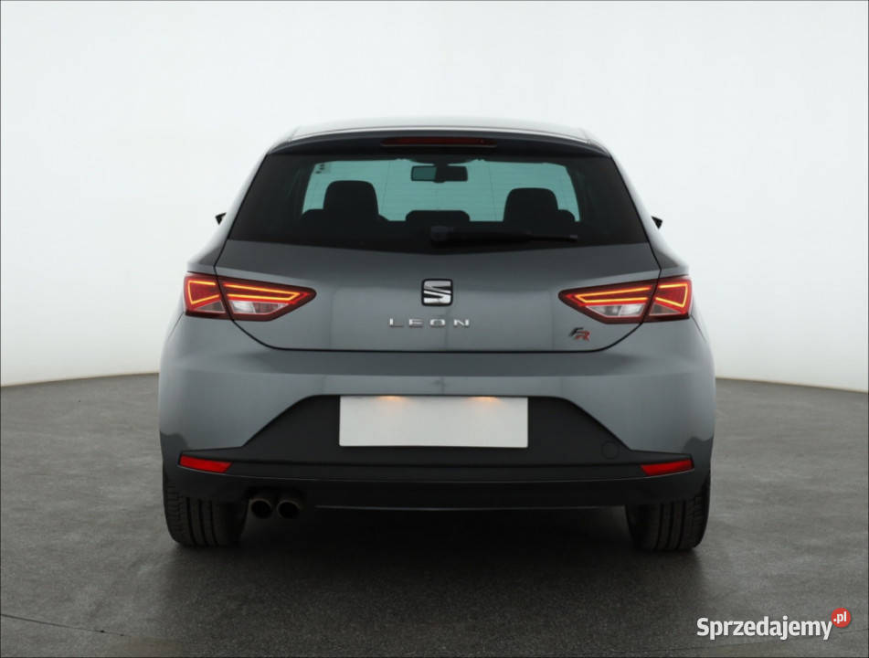 Seat Leon 18 TSI radio mazowieckie