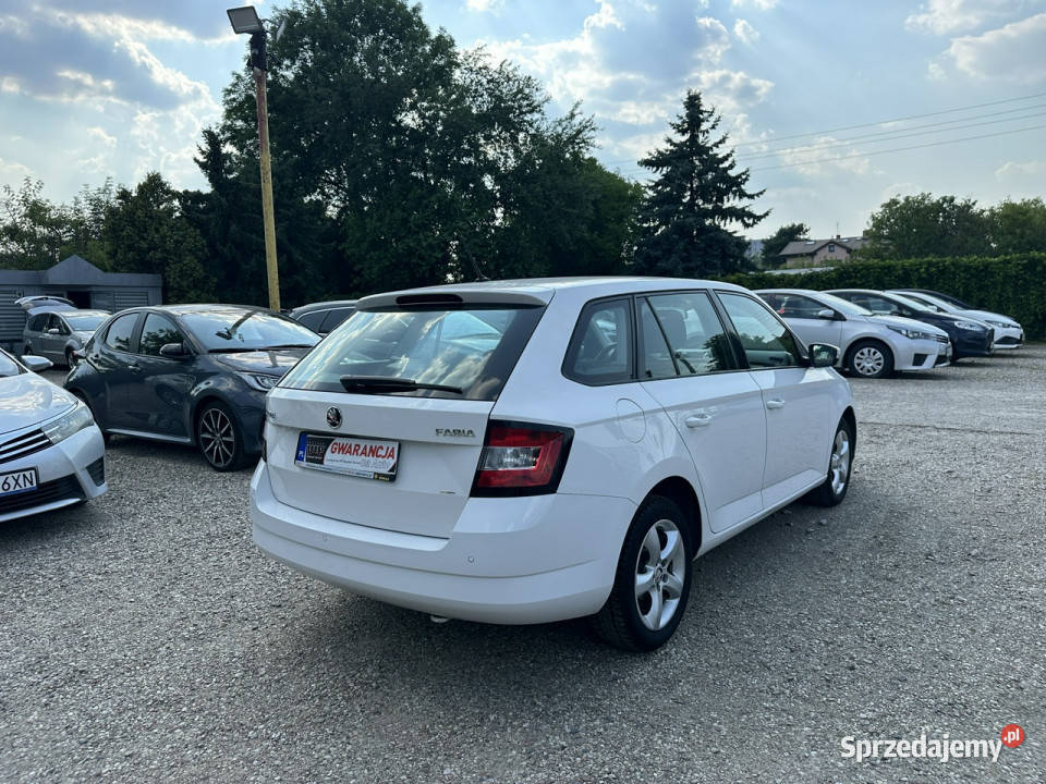 koda Fabia 12TSI 90Smart LinkBogata Warszawa