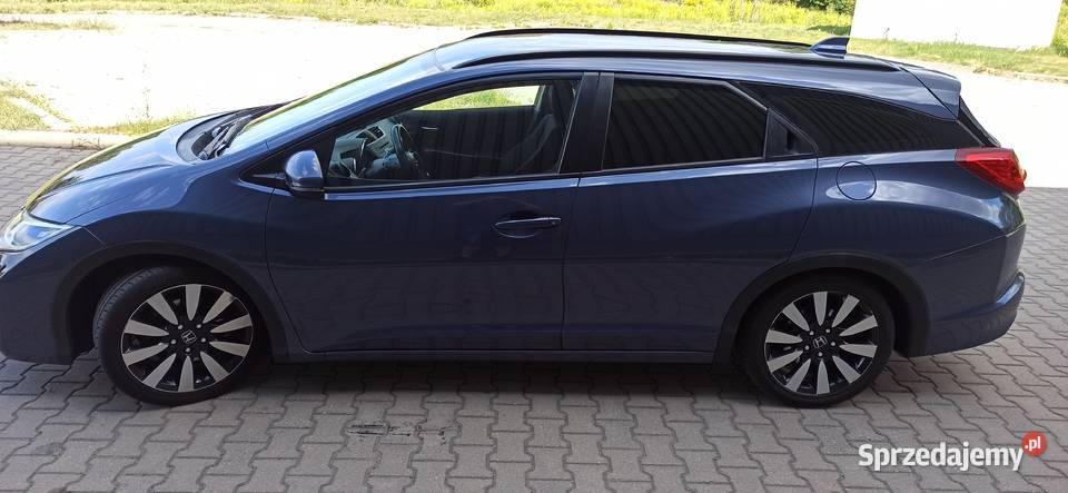 Honda Civic 18 Lift Kombi BezwypadkowySerwis ASO autoalarm Białystok