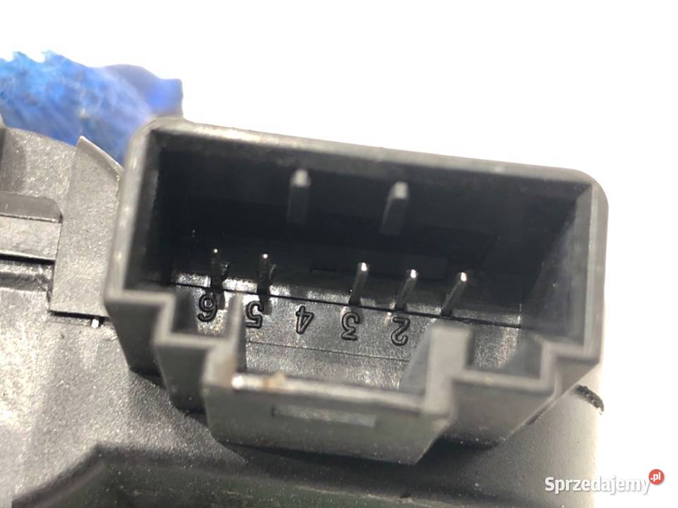 SILNIK NAGRZEWNICY AUDI 8E1820511B A4 B7 0408