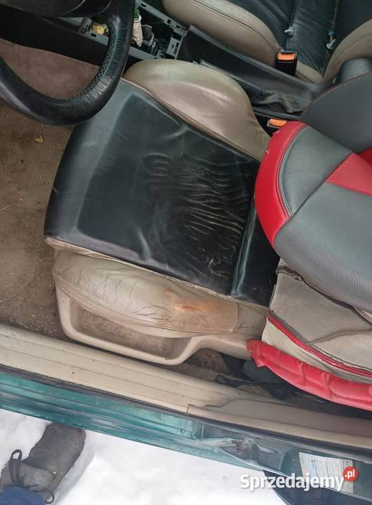 Fotele siedzenia Passat b4 35i kombi skóra Radzionków