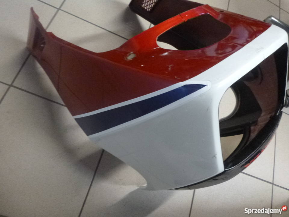 Czasza czacha plastik owiewka Honda VF 750 F Jawiszowice