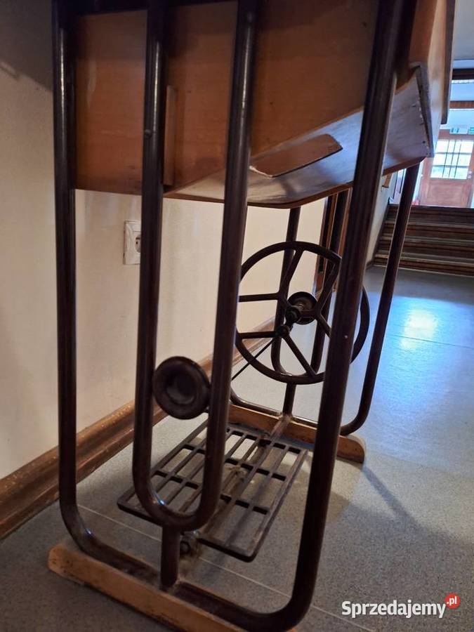 Stół maszyny antyk Karpacz