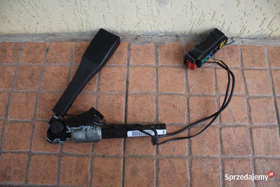 ZAPINKA PASA LEWY PRZÓD OPEL CORSA D 13225286 sprzedam