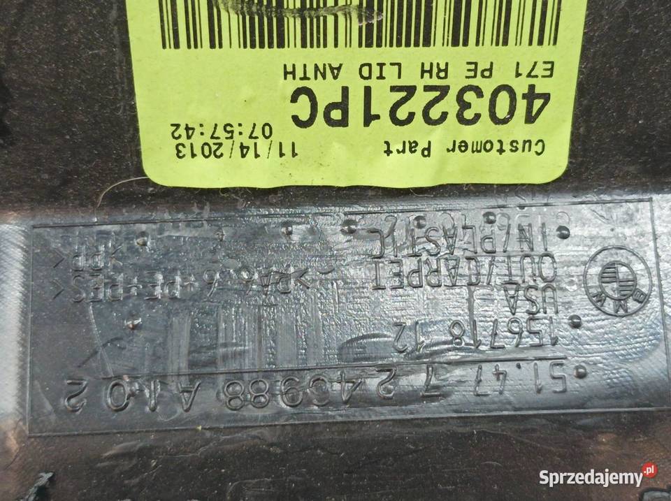 TAPICERKA BOCZEK BAGAŻNIKA LEWY PRAWY KOMPLET