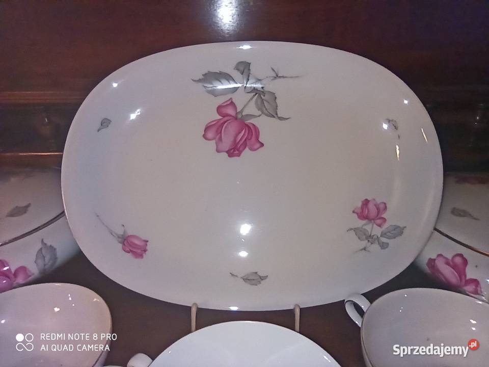 Serwis do kawy i do obiadu
KPM Krister
Z 1952 65 Gdańsk sprzedam