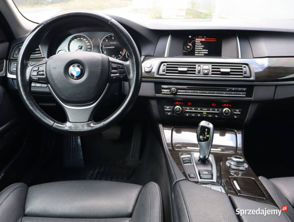BMW 5 520d radio Piaseczno sprzedam