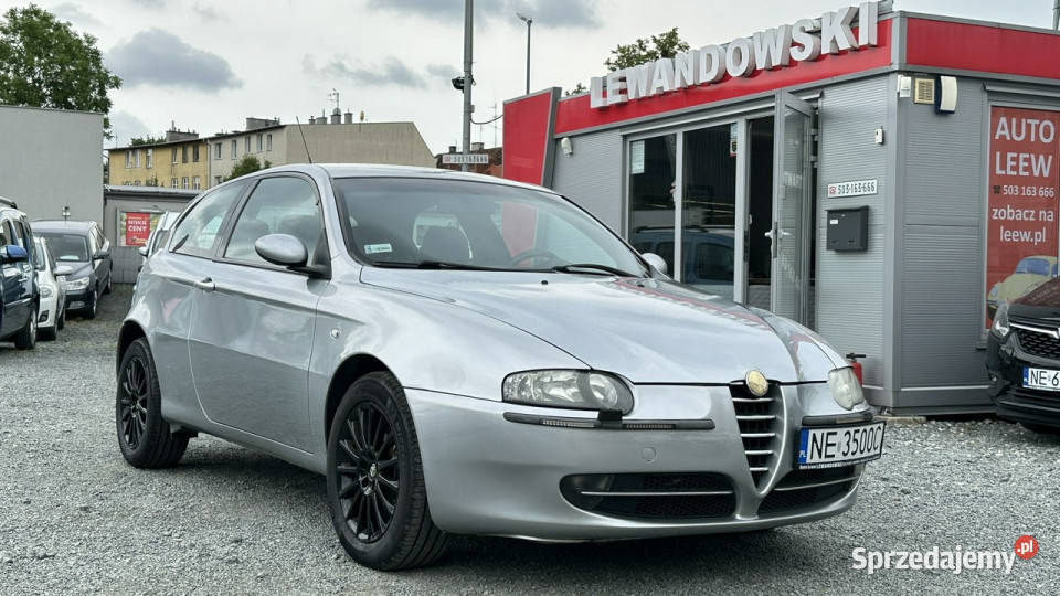 Alfa Romeo 147 16 Benzyna Moc 120 Zarejestrowany Hatchback Elbląg