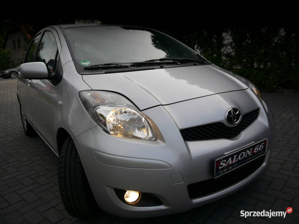 Toyota Yaris 13 Automat Stan b bez rdzy Yaris śląskie Częstochowa sprzedam