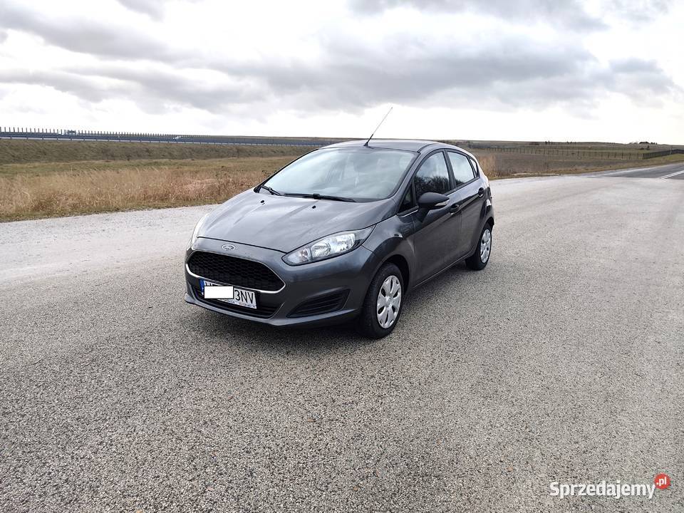 Ford Fiesta Salon Polska 2017R 125 Benzyna 82 5 lakier metallic świętokrzyskie Wodzisław