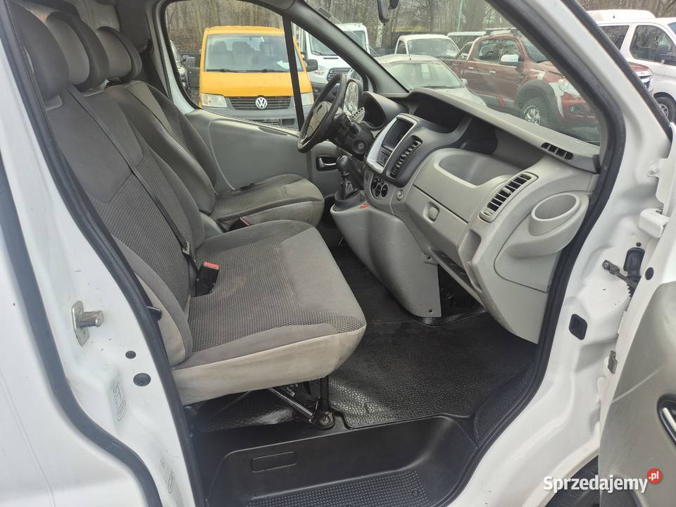 2011 Opel Vivaro Skrzynia 3 osoby 20d 114 KLIMA Bujaków