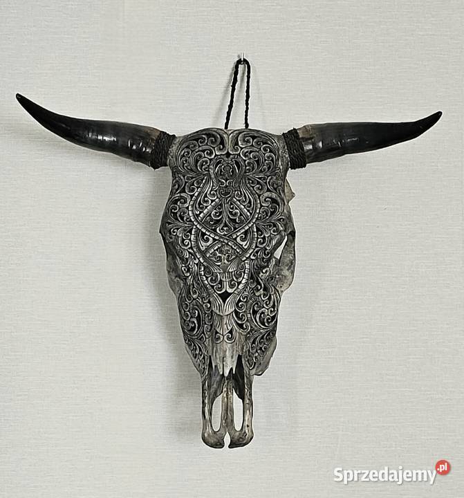 UNIKATRzeźbiona duża czaszka byka rękodzieło Wałbrzych