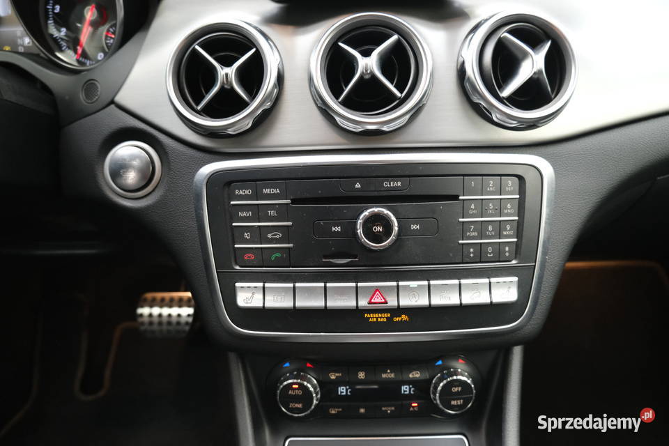 MERCEDESBENZ GLA 2019 199100 ccm 184 Warszawa sprzedam