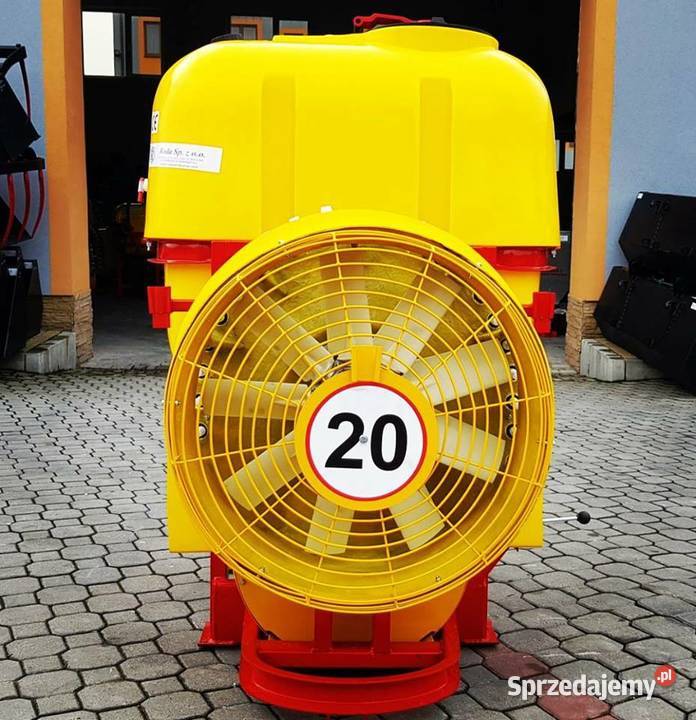 Opryskiwacz sadowniczy zawieszany sadowniczy