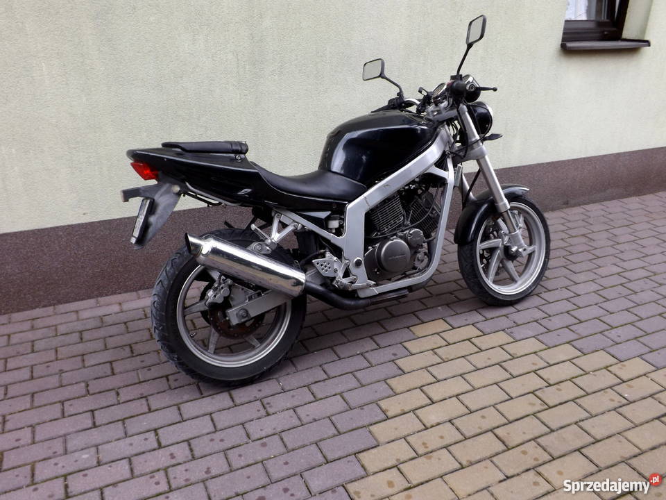 Hyosung GT 125 Comet Kat B Naked Zarej w Wodzisław