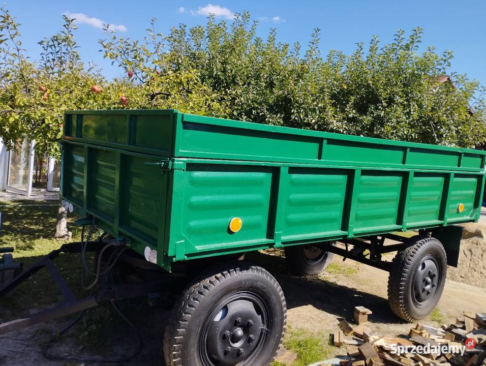 Przyczepa Sanok D44 nieuszkodzony Przyczepy rolnicze Pruchna