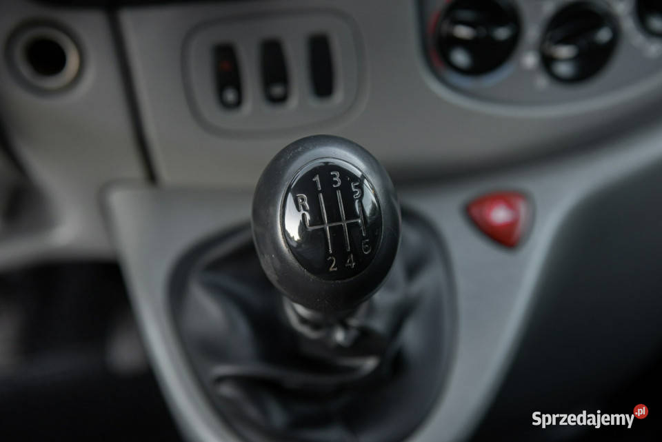 Nissan Primastar 20dci 115 L2H1 Long Navi Klima elektryczne lusterka mazowieckie Zwoleń
