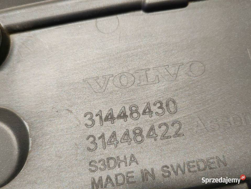 VOLVO XC90 II LISTWA DRZWI PRAWY TYŁ 31448430 osobowe Pleszew