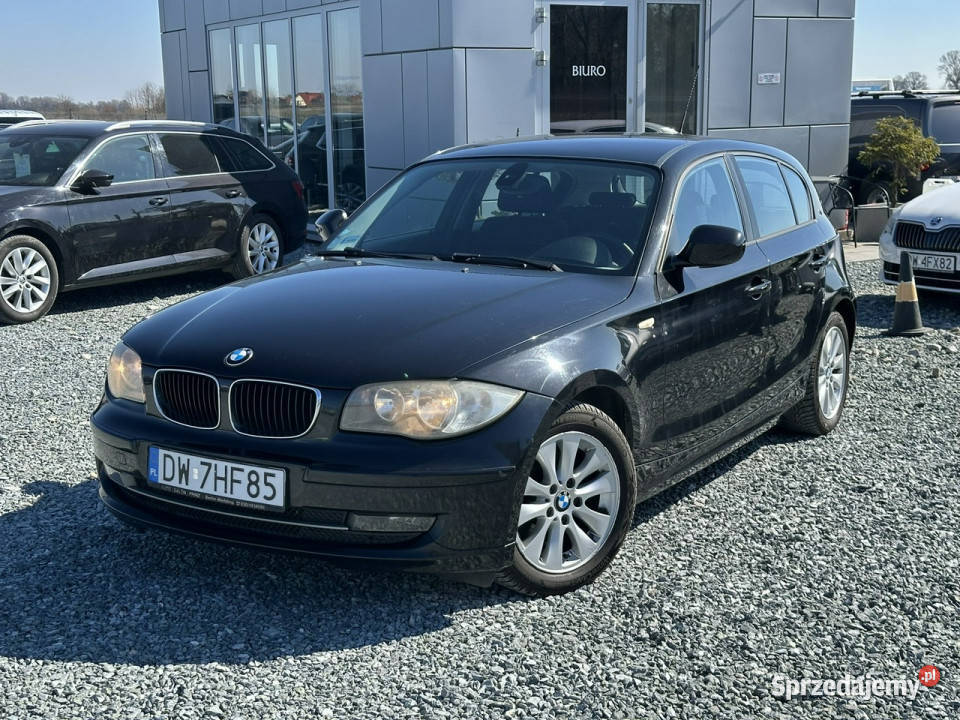 BMW 118 118d 143 2010r tempomat klimatyzacja 186 BMW dolnośląskie Wojkowice