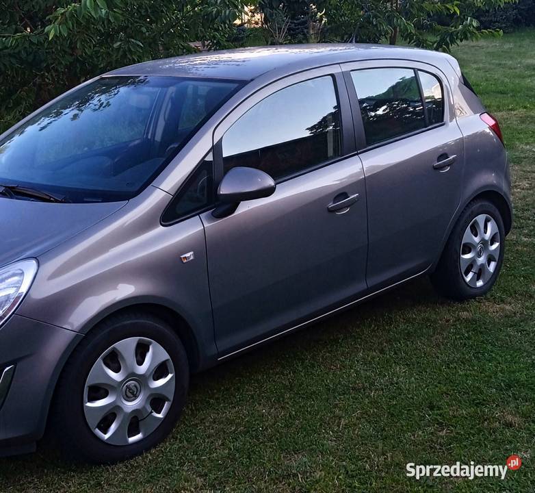Sprzedam OPEL CORSA D ecotec niski przebieg 12