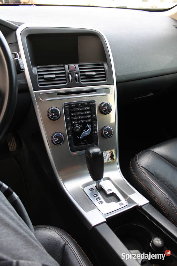 VOLVO XC60 3200 Siedlce