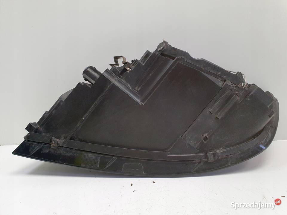 LAMPA PRAWA Volvo S40 II V50 XENON PRZEDNIA lubelskie
