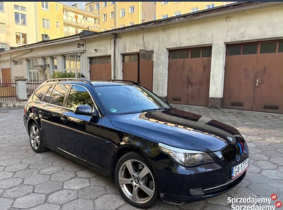 BMW e61 20 diesel automat stan perfekcyjny Rok produkcji 2010