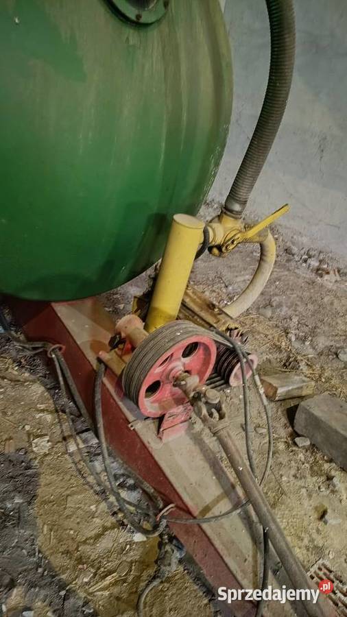 Beczkowóz 4000l nieuszkodzony