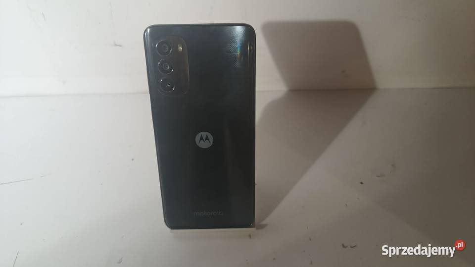 Smartfon MOTOROLA Moto G82 5G 6128GB