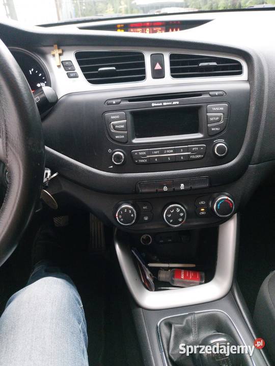 Kia Ceed II 14 BenzynaLPG 2015 r 100 1 1400cm3 sprzedam