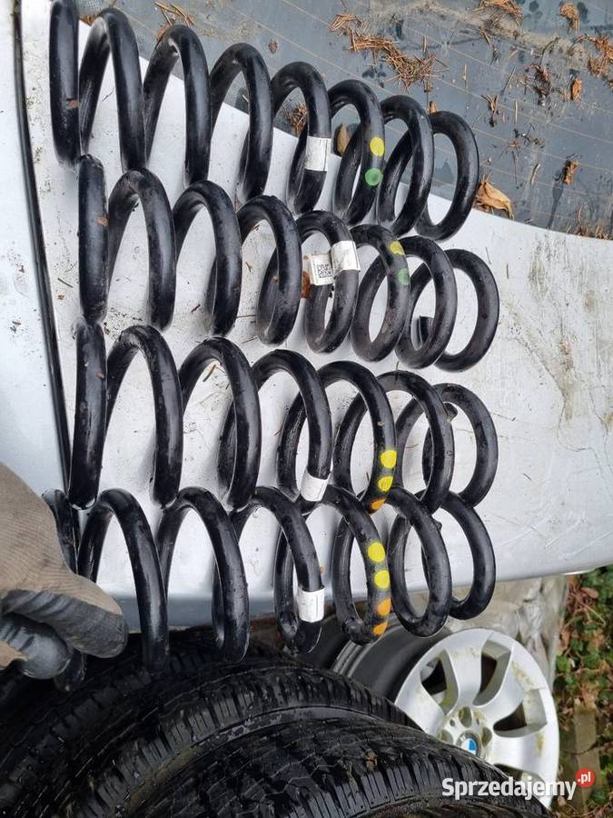 Maseratti Gibi Masserati Ghibi 4 Sprężyny Nowe Skawina