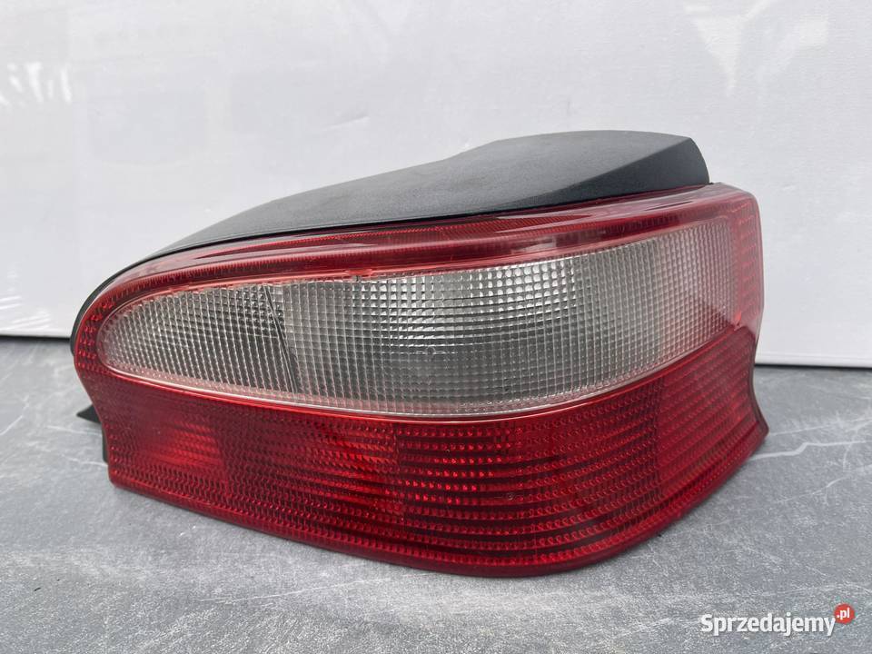 CITROEN SAXO PRAWA LAMPA TYŁ Ostroróg sprzedam