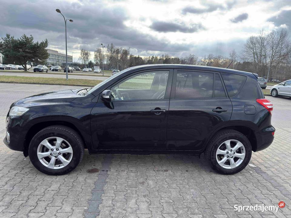Toyota RAV4 20 Benzyna 4X4 2011 r Salon Polska RAV4 Ostrołęka