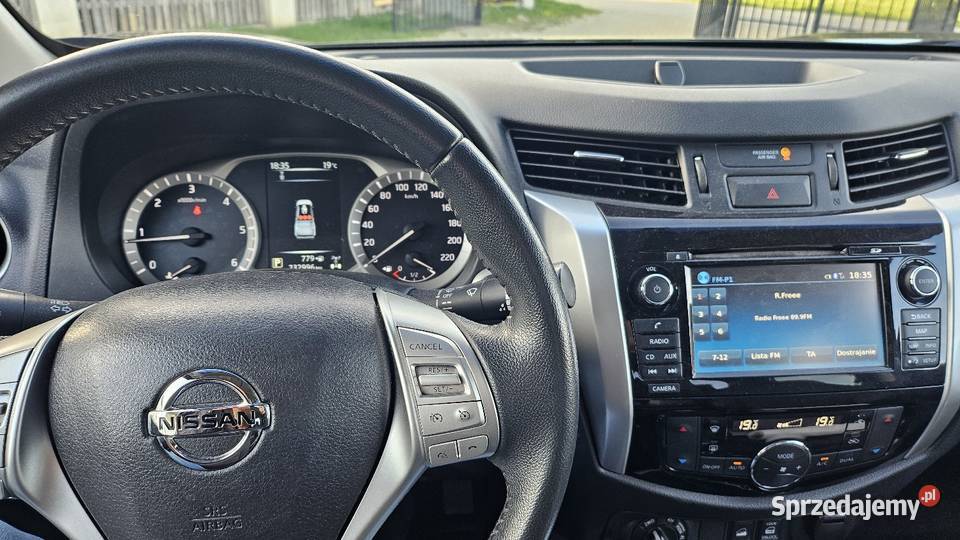 NISSAN NAVARA 2017 23 DIESEL Niedrzwica Duża