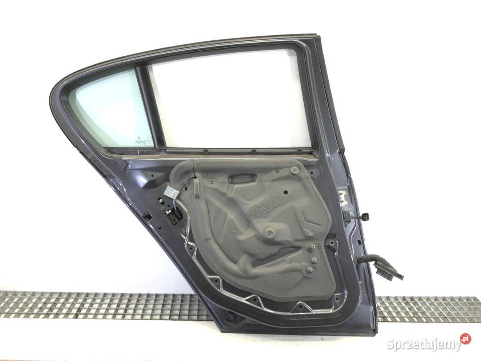 DRZWI LEWY TYŁ BMW E87 Hatchback 0313