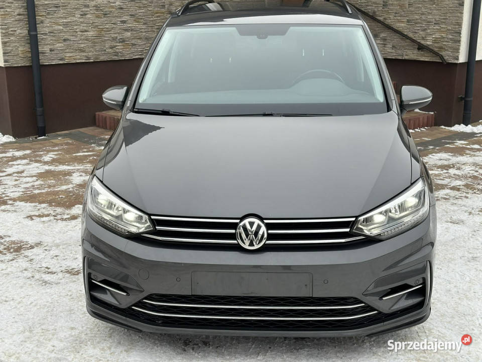 Volkswagen Touran III 2015 2000cm3 Sadlno