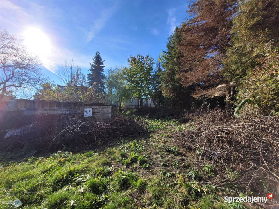 sprzedaży działki Jędrzejów 718m2 budowlana