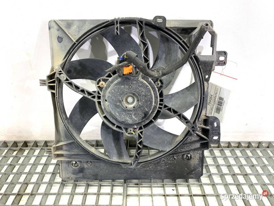 WENTYLATOR CHŁODNICY CITROEN C3 III 12 83 Układ chłodzenia