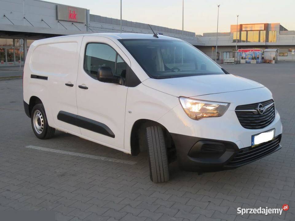 Opel COMBO 15d 102 2023r L2 SALON POLSKA manualna Ciechanów